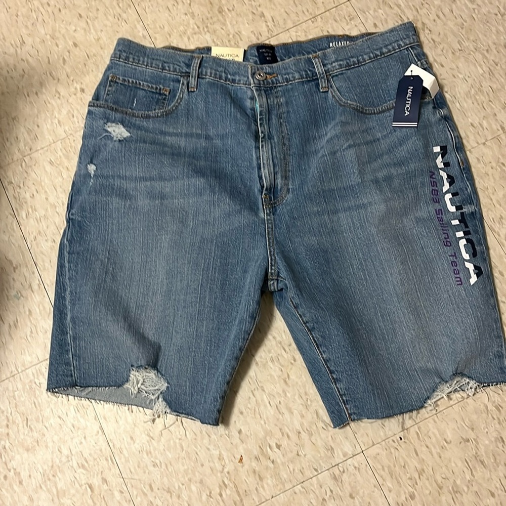 BRAND NEW W/ TAG NAUTICA MEN RELAXED FIT JEAN SHORTS